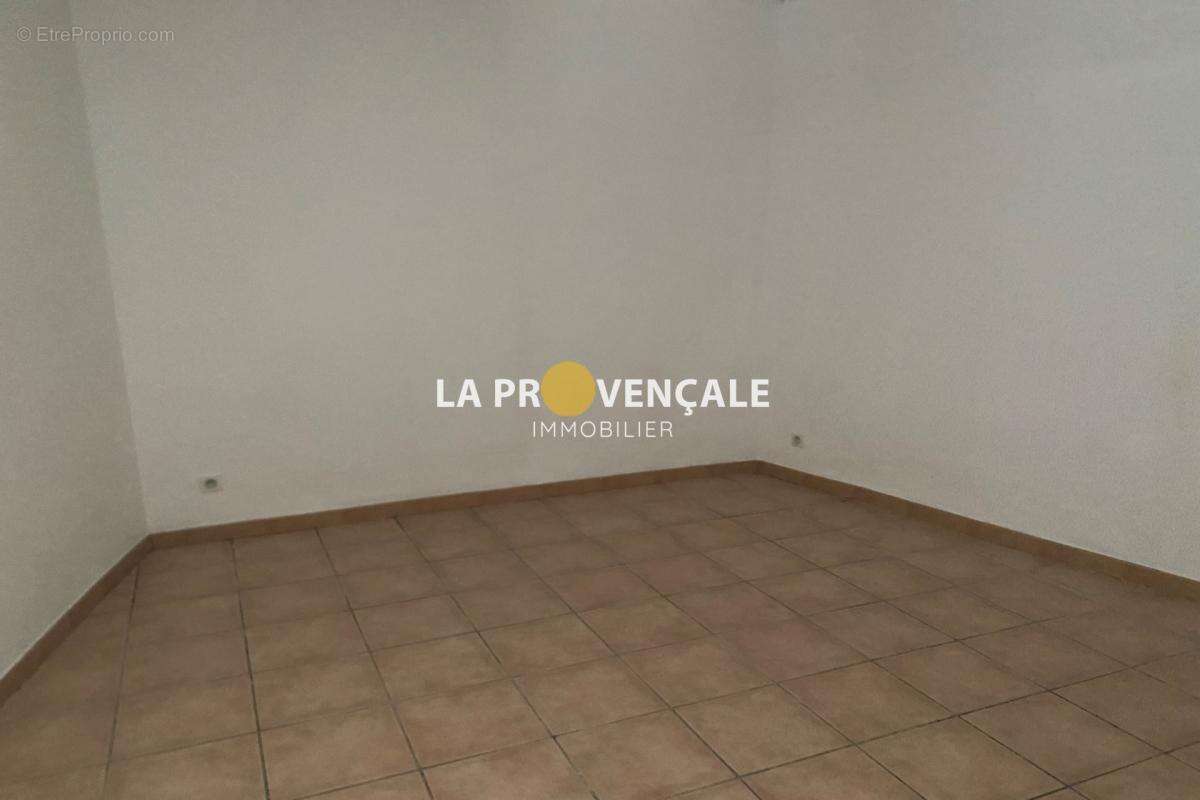 Appartement à AUBAGNE