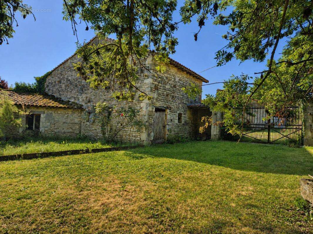 Charmante maison en pierre au calme à la campagne - photo 13