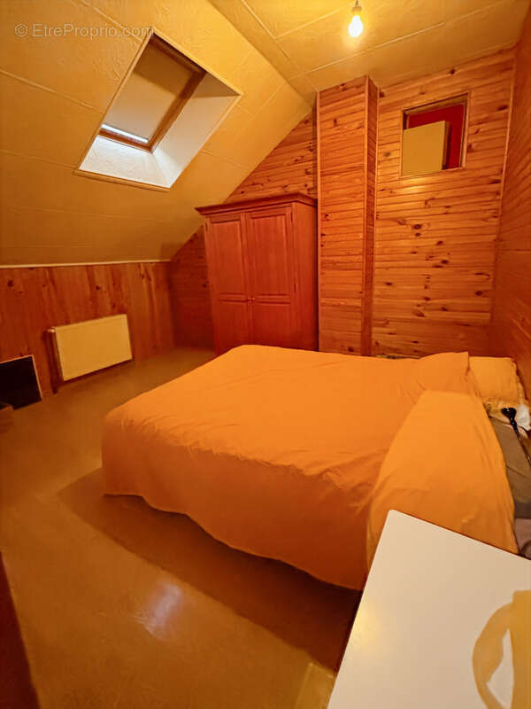 Maison à ROYERE-DE-VASSIVIERE