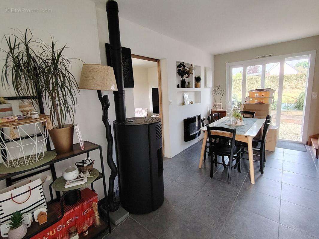 Maison Crehen 6 pièce(s) 100 m2 - photo 8