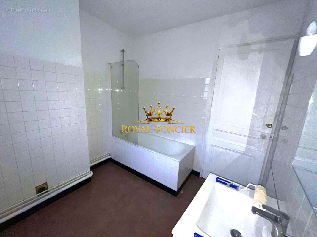 Appartement 55 m² à Chatellerault  - photo 5