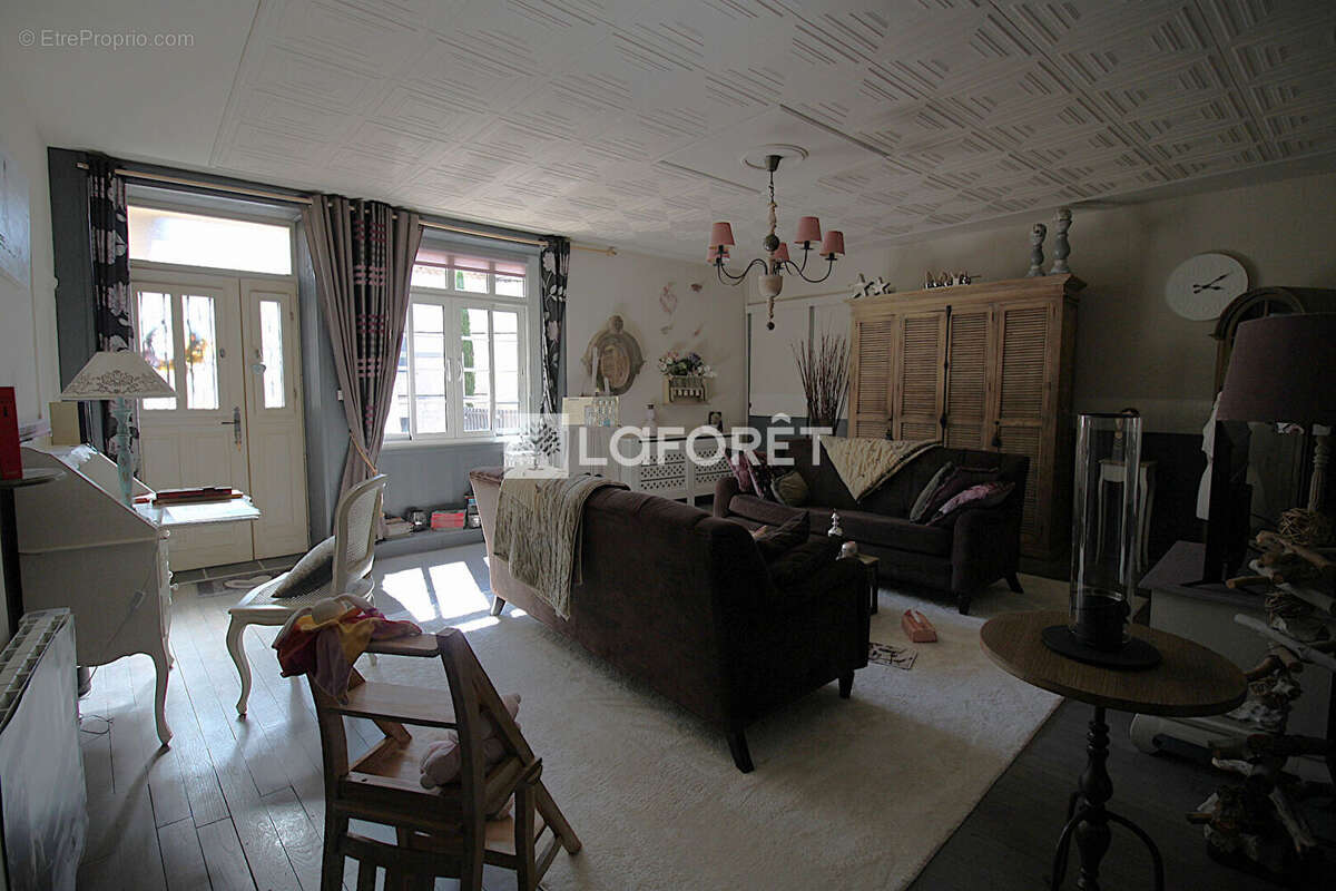 Maison à LA CHAPELLE-FAUCHER
