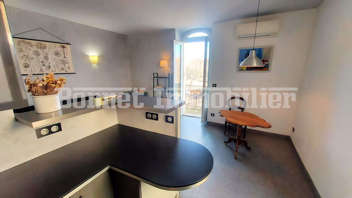 Appartement à NYONS