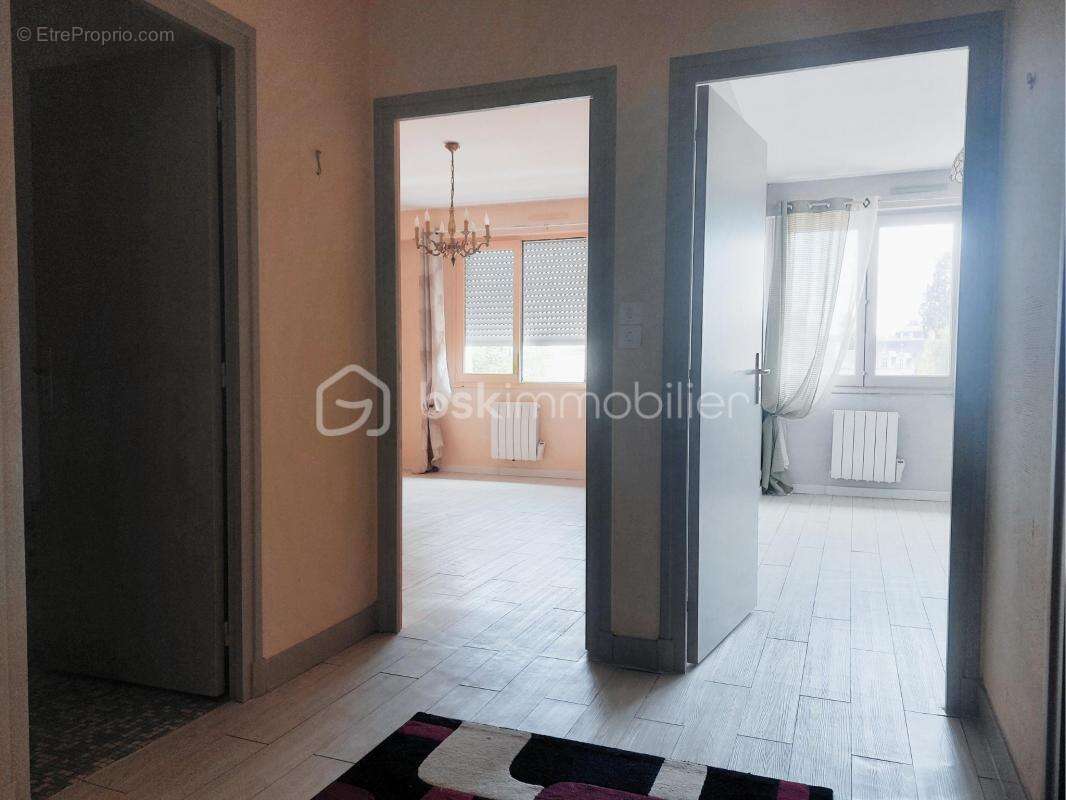 Appartement spacieux au cœur d'Amboise – 110 m² de charme et de lumière - photo 5