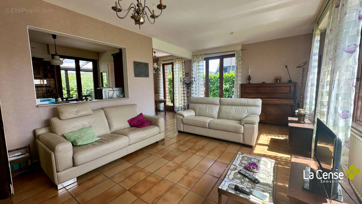 Maison à CAMPHIN-EN-PEVELE