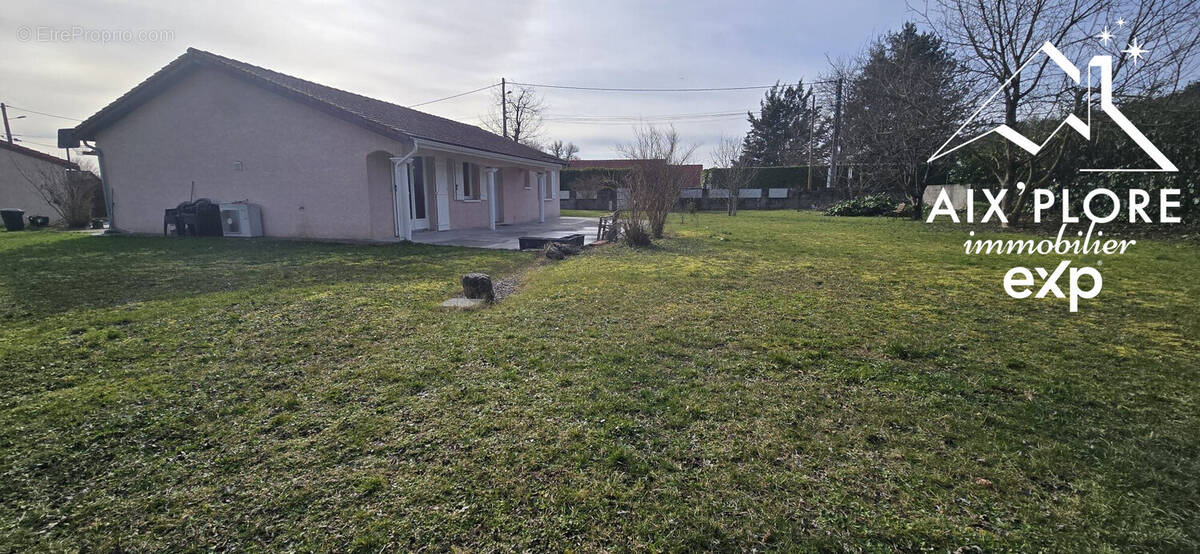 Maison à CHATILLON-LA-PALUD