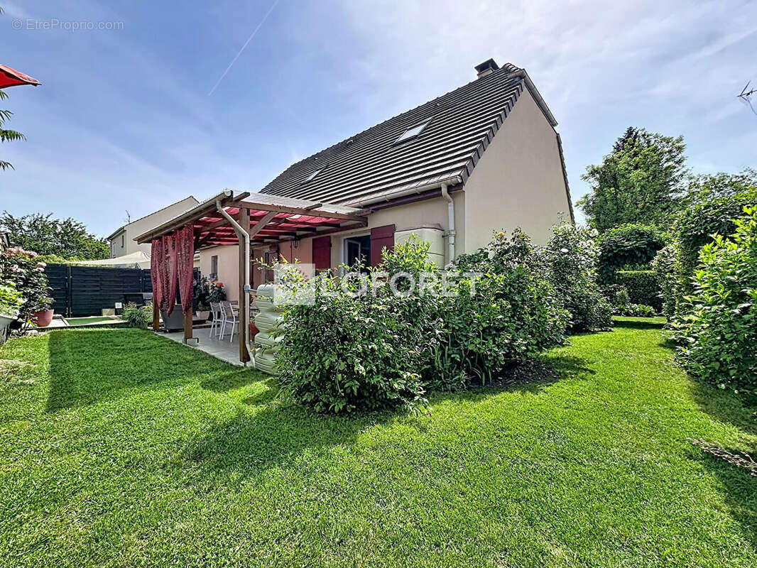 Maison à TIGERY