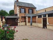 Maison à GRANDVILLIERS