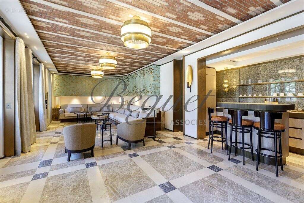 Maison à LOUVECIENNES