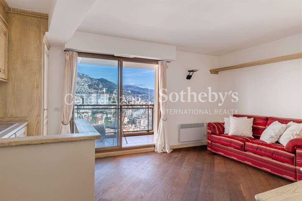 Appartement à CAP-D'AIL