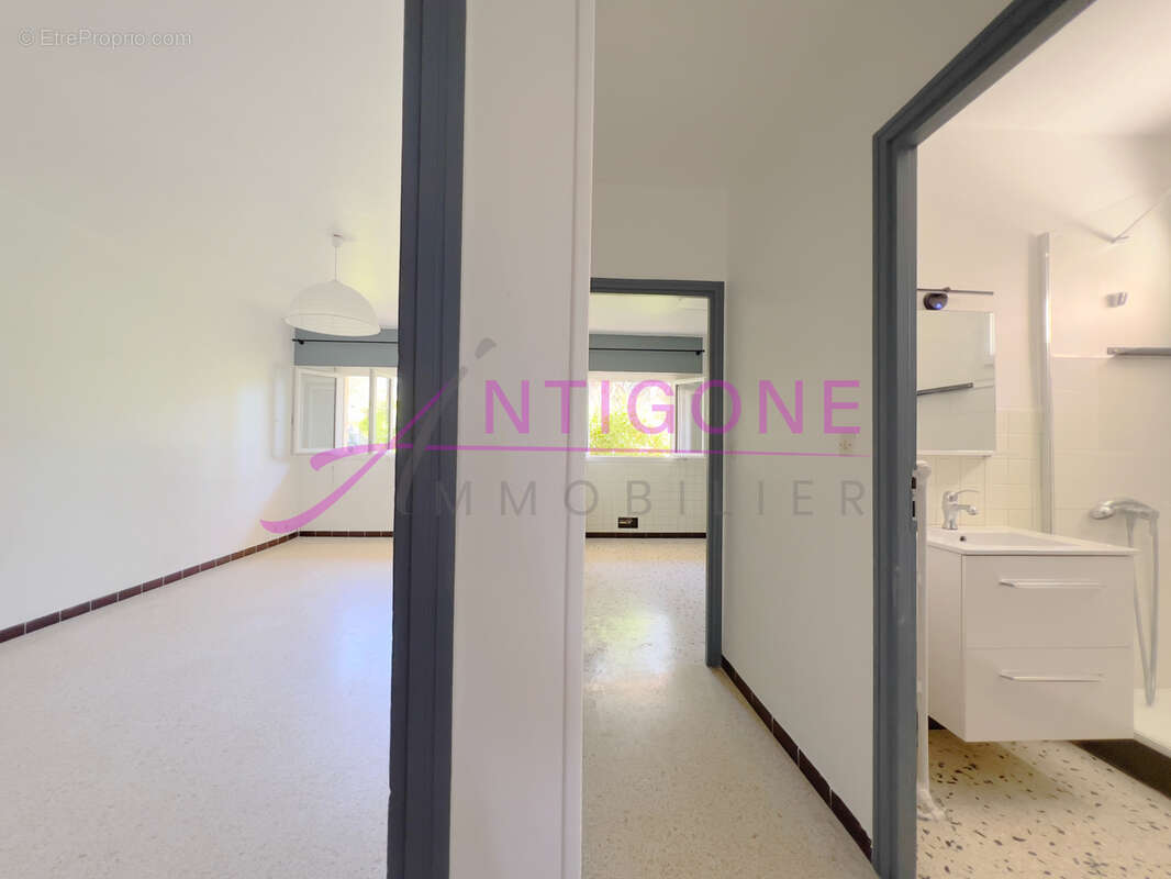Appartement à SANARY-SUR-MER