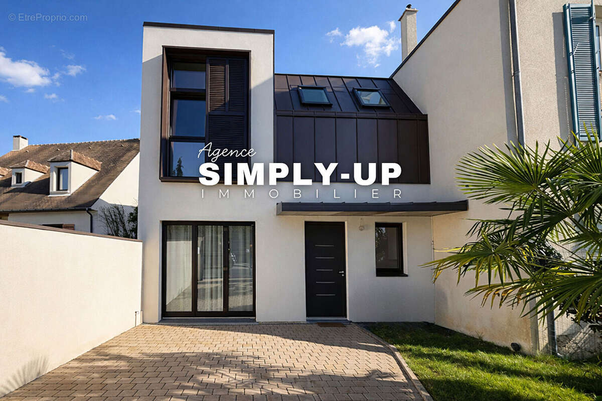 Maison à VERSAILLES