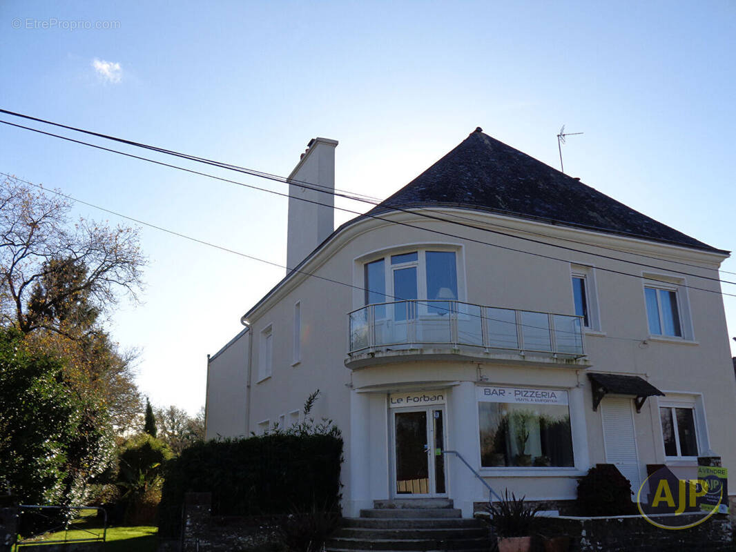 Maison à MONTERBLANC