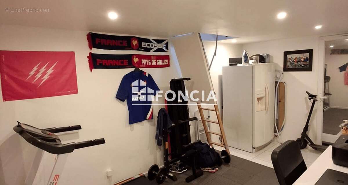 Maison à SAINT-FARGEAU-PONTHIERRY