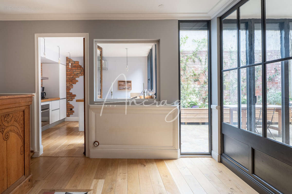 Appartement à BORDEAUX