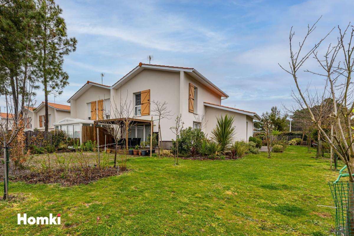 Maison à BISCARROSSE