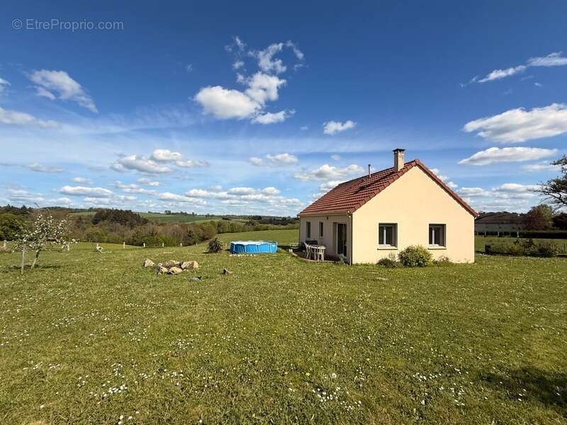 Maison à FRESSELINES