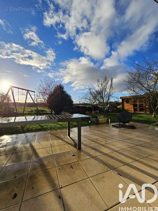 Photo 6 - Maison à HUSSIGNY-GODBRANGE