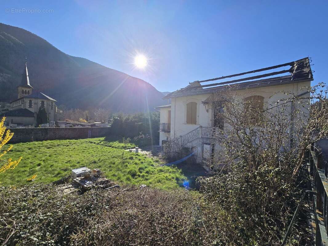 Maison à SAVIGNAC-LES-ORMEAUX