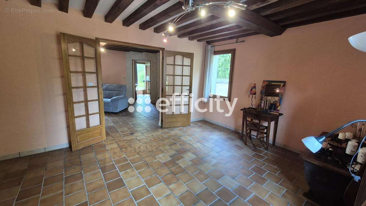 Maison 207 m² à Mandeville-En-Bessin  - photo 17