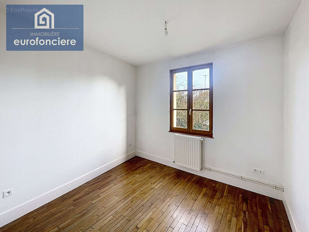 Maison à LES NOES-PRES-TROYES