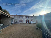 Maison à SERIGNE
