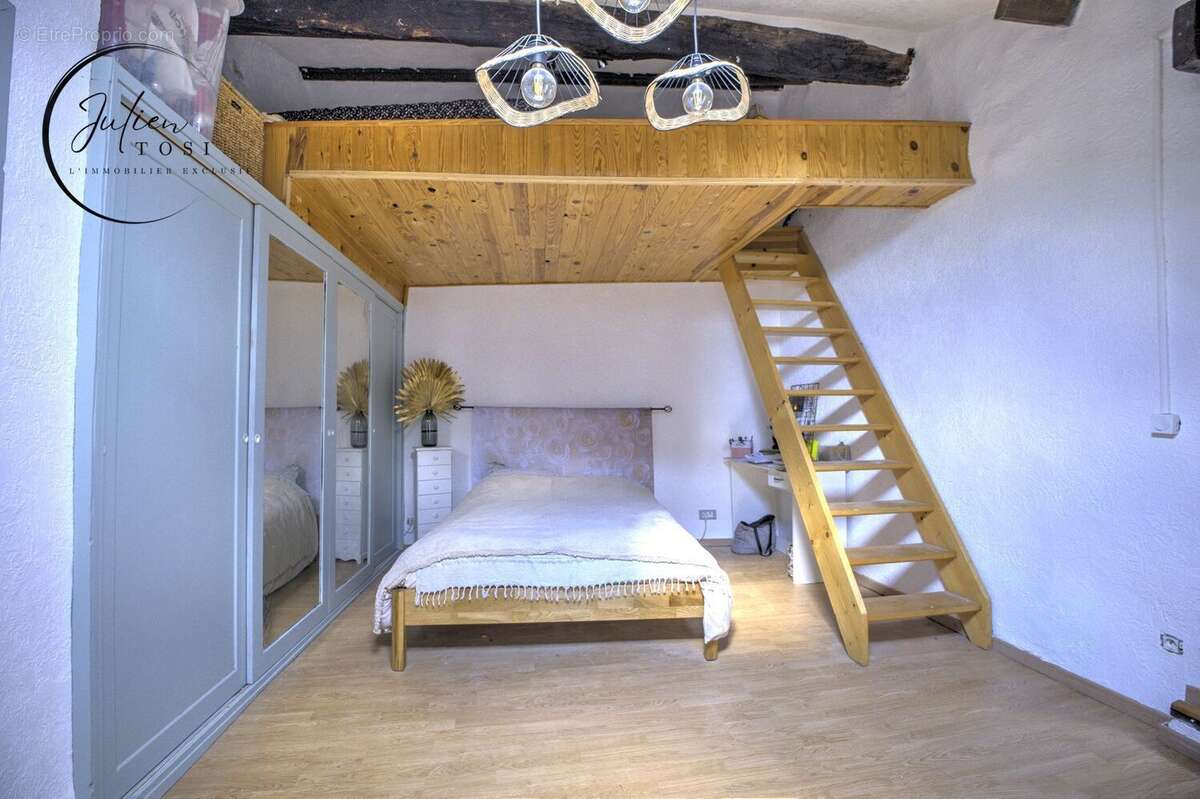 Maison 69 m² à Saint-Vallier-De-Thiey  - photo 16