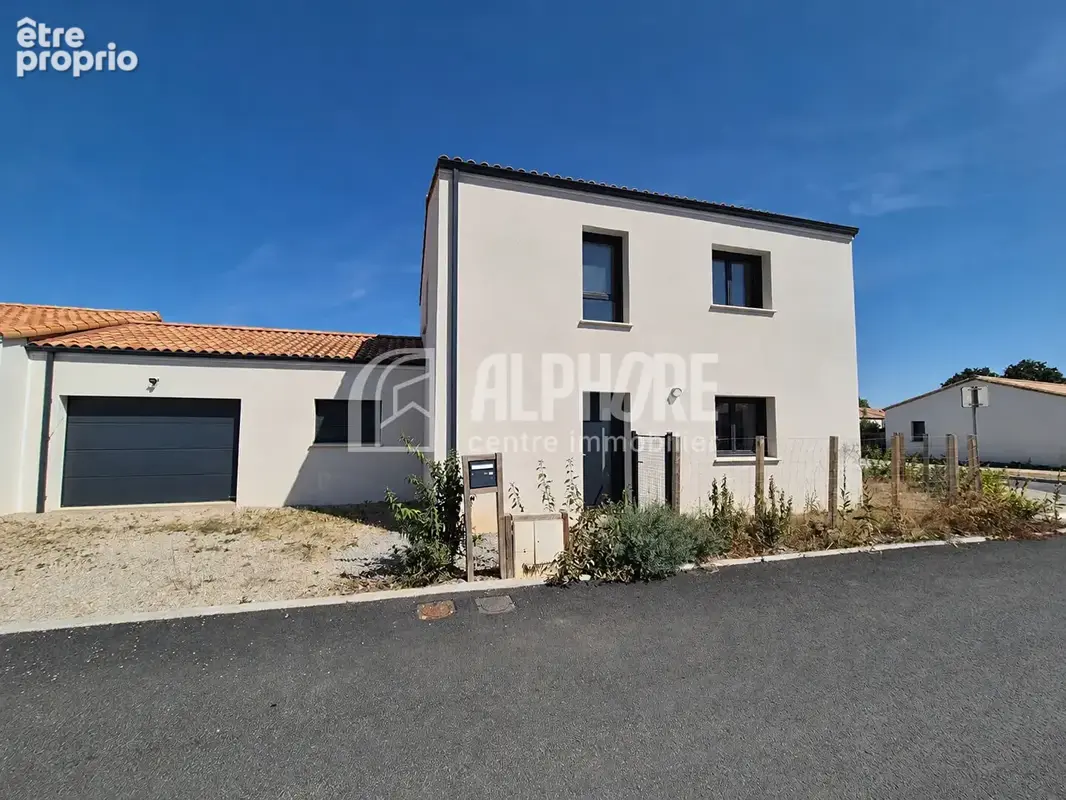 Maison à MOUILLERON-LE-CAPTIF