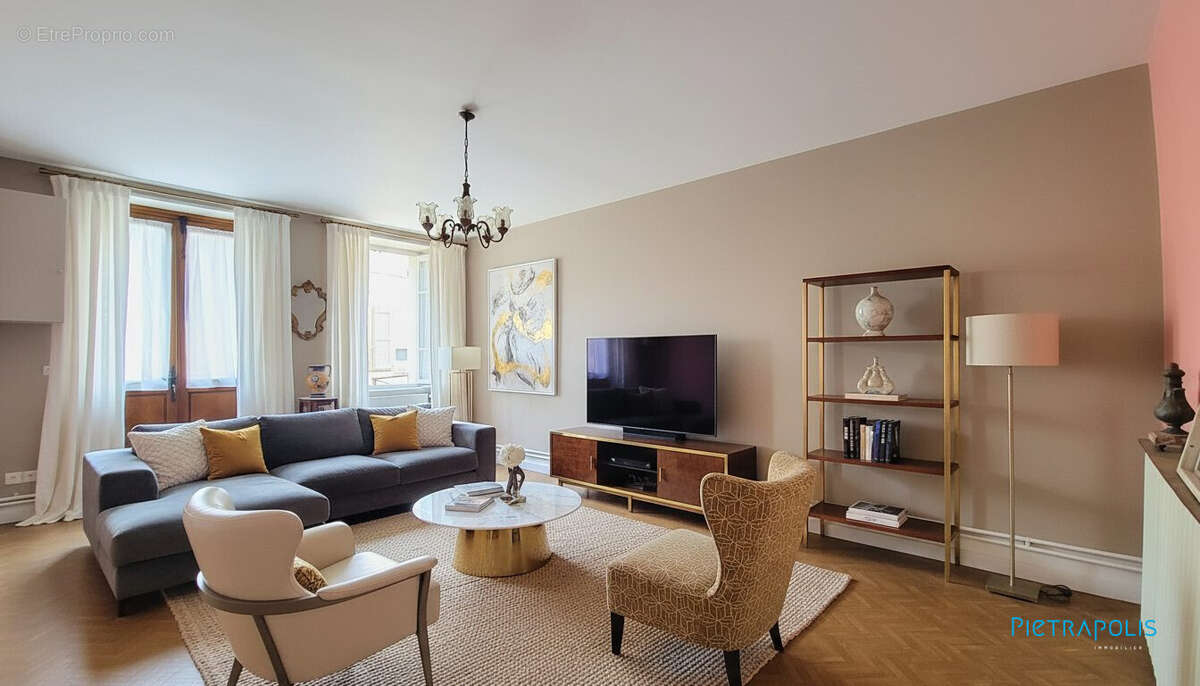 Maison 180 m² à Saint-Jean-De-Bournay  - photo 5