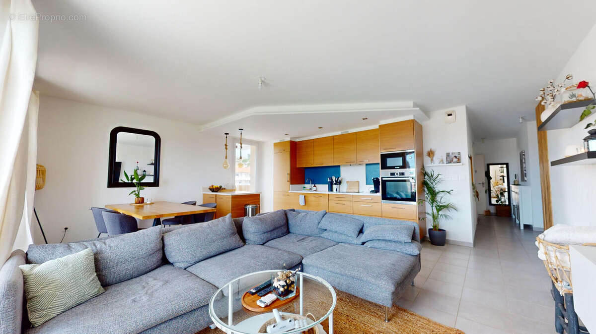 Appartement à PLAN-DE-CUQUES