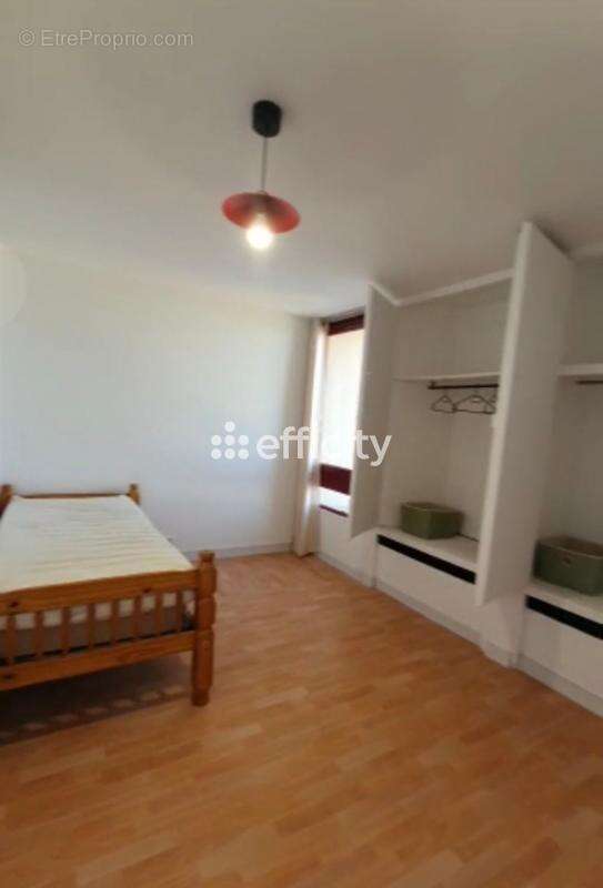 Appartement à ELANCOURT