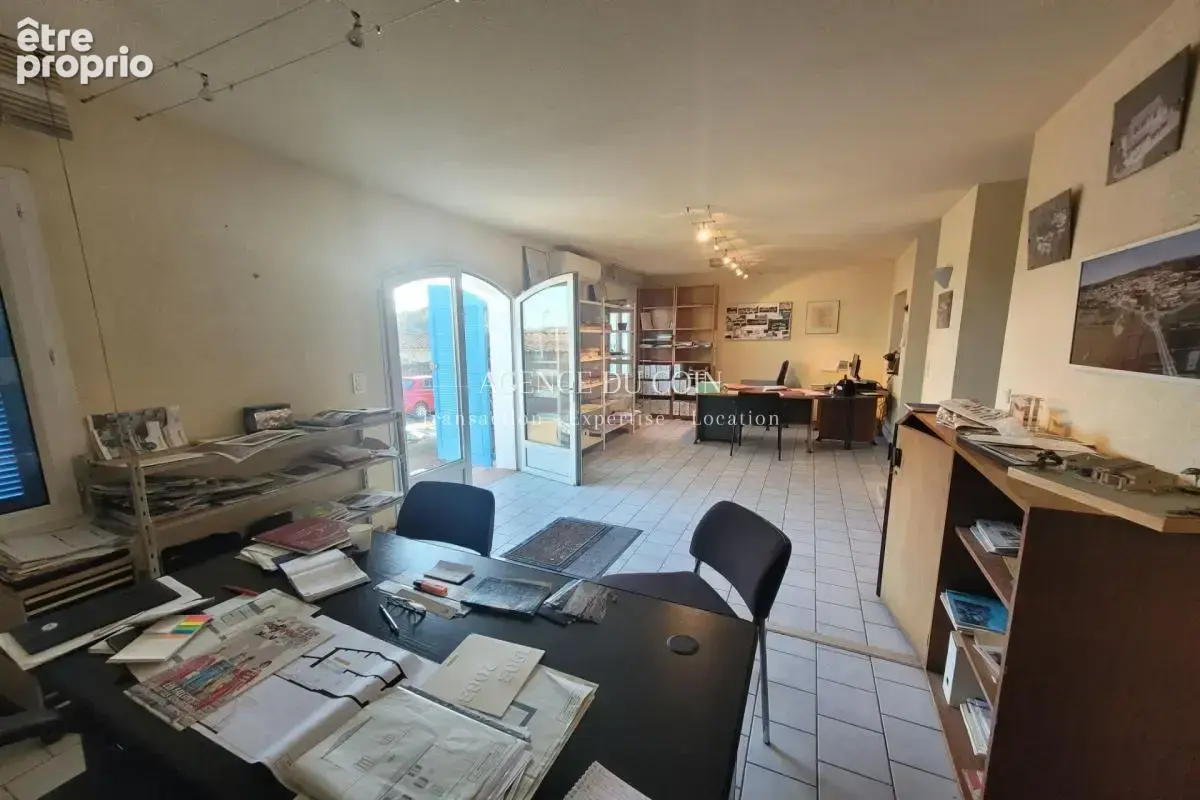 Un emplacement idéal à deux pas du centre-ville de Lorgues D - photo 8