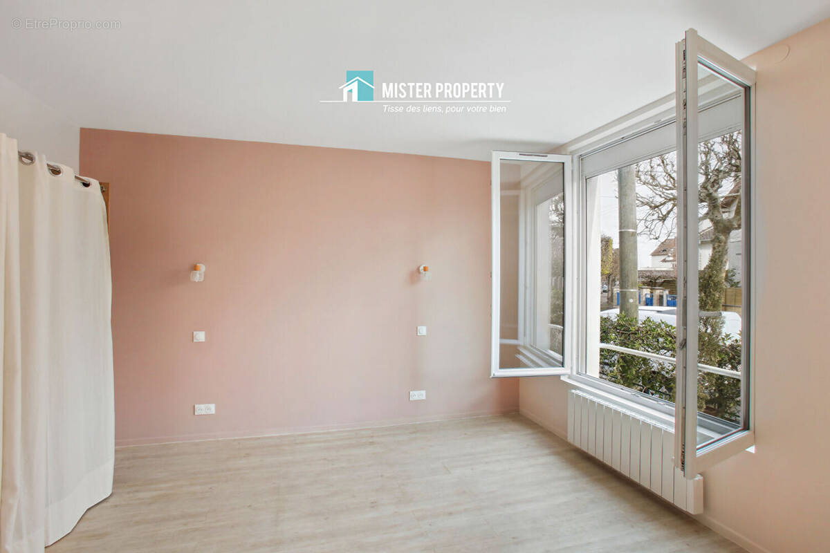 Appartement à LE VESINET