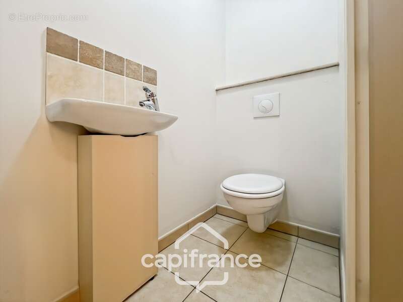 Appartement à MALLEMORT