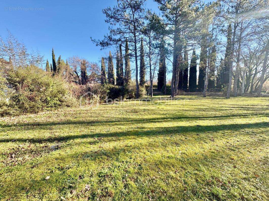 Maison à TOURRETTES