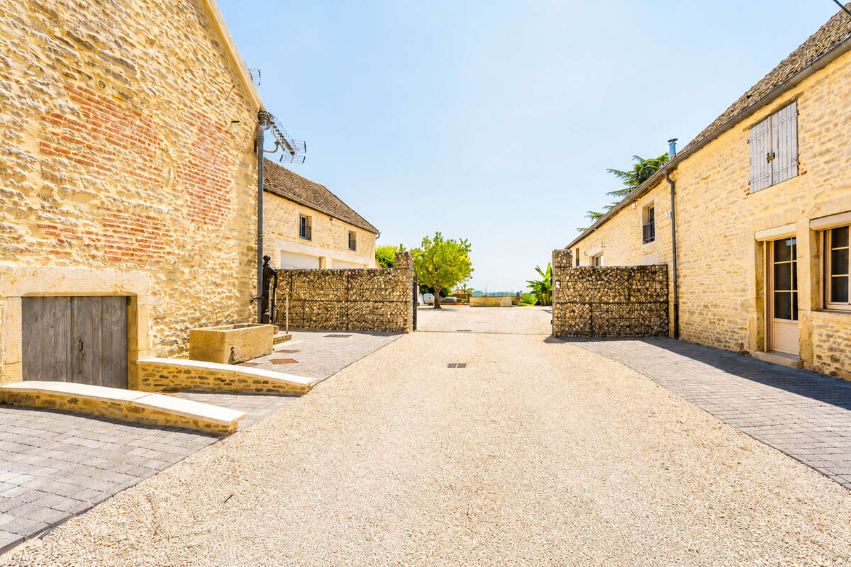 Maison à BEAUNE