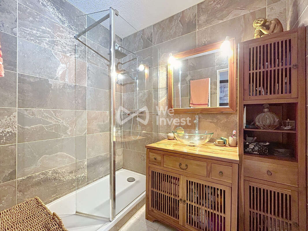 Appartement à MAUGUIO