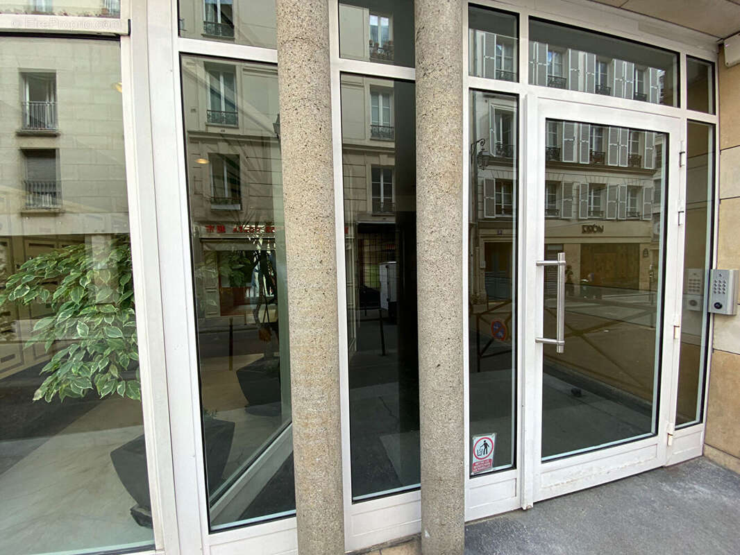Parking à PARIS-3E