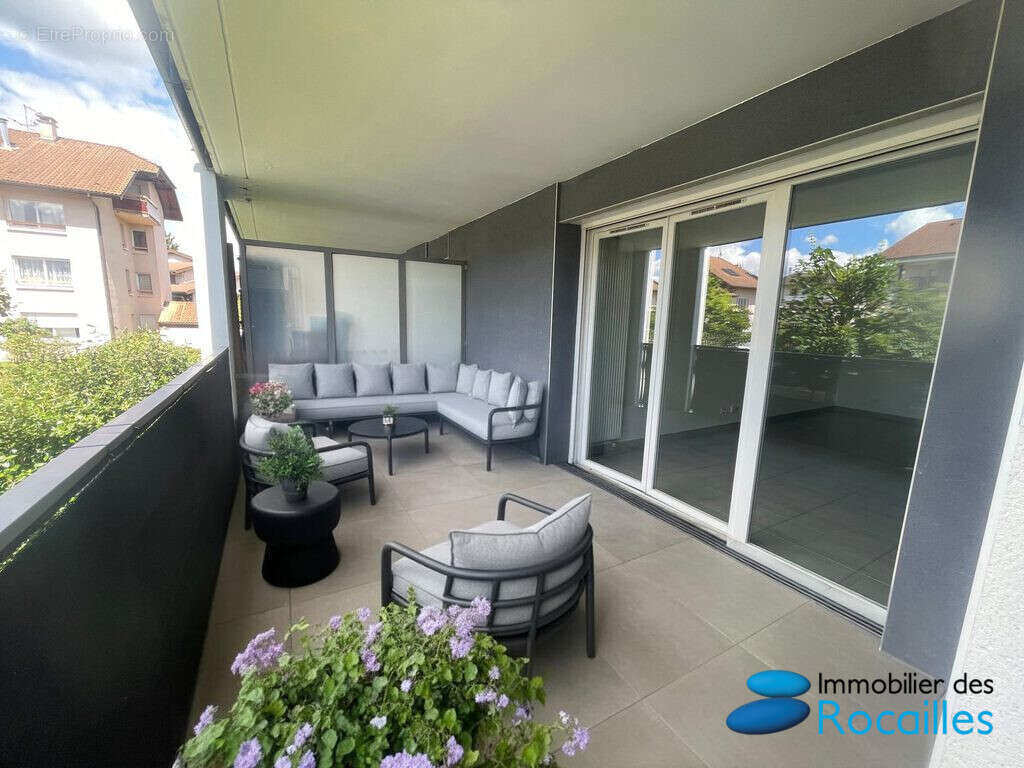 Appartement à REIGNIER