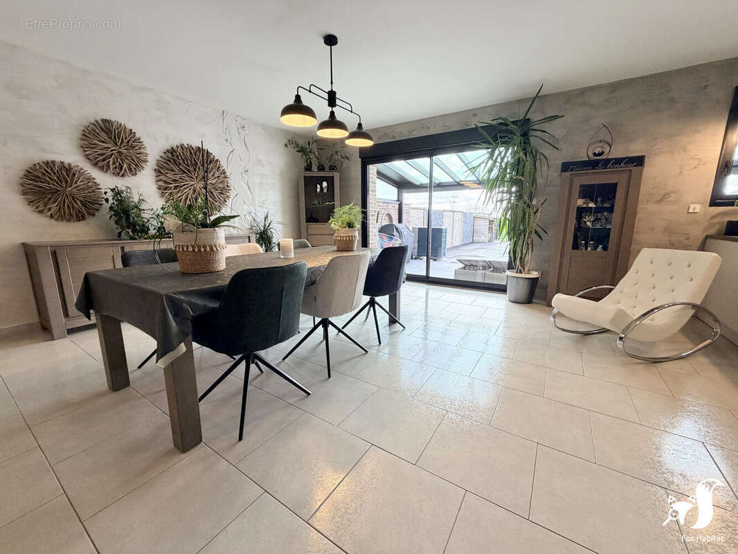 Maison à AVESNES-LE-SEC