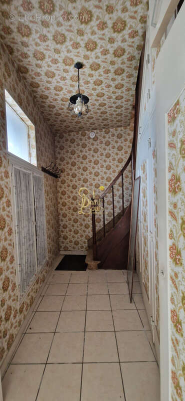 Maison à CHAMPIGNY-SUR-VEUDE