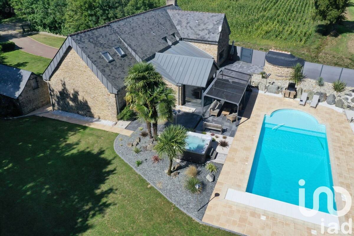 Photo 1 - Maison à JANZE