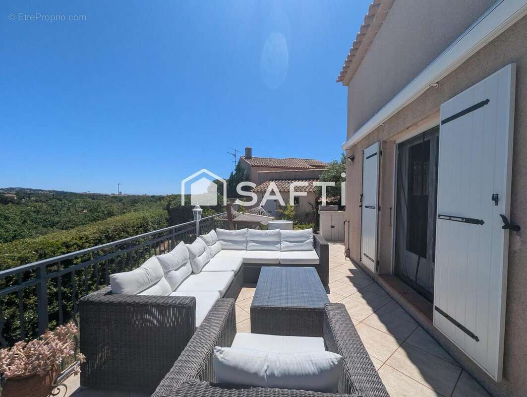 Photo 3 - Maison à FREJUS