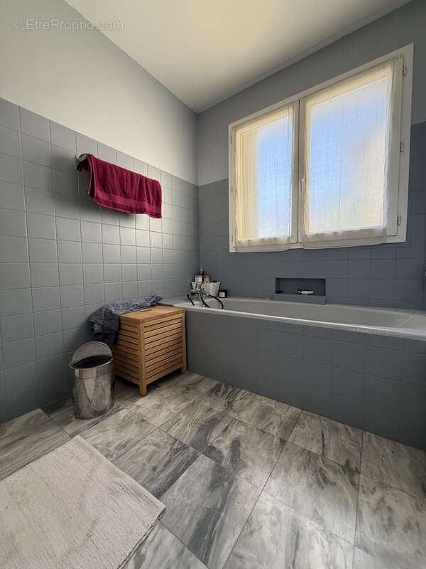 Maison à LE BLANC-MESNIL