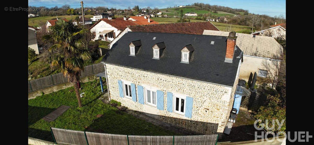 Maison à MONEIN