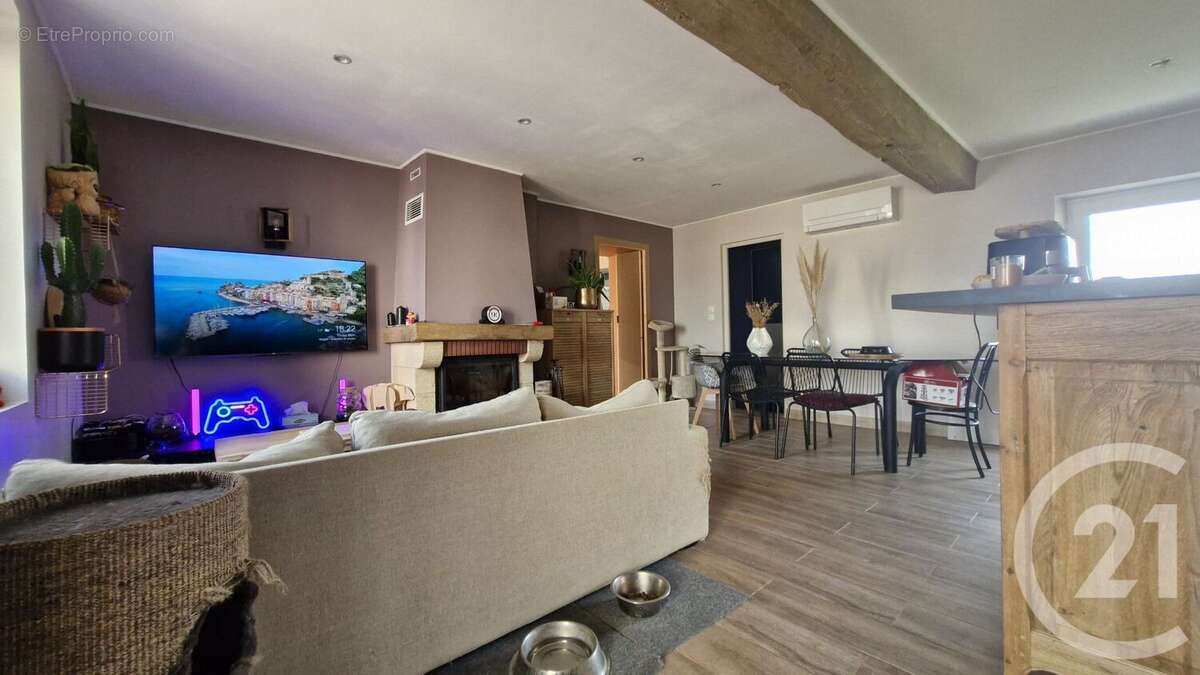 Maison à CONIE-MOLITARD