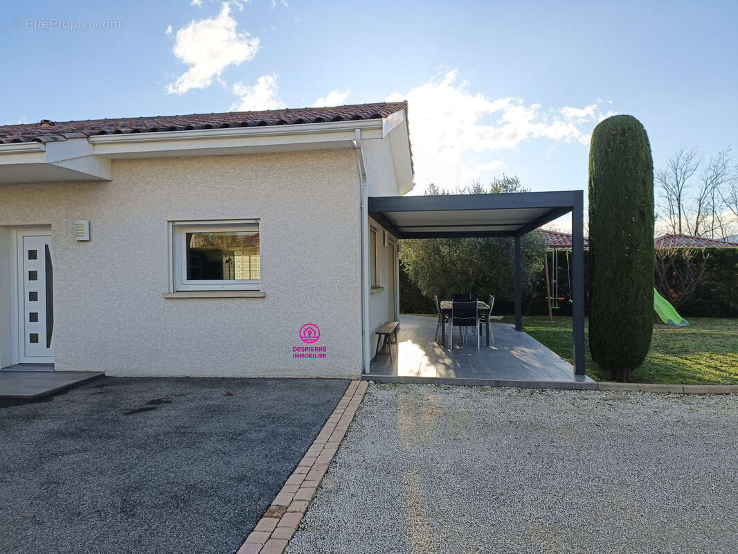 Maison à SAINT-MAURICE-L'EXIL