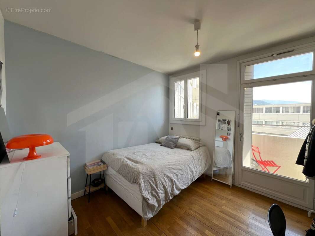 Appartement à GRENOBLE