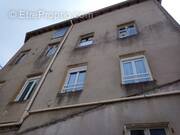 Appartement à COURS-LA-VILLE