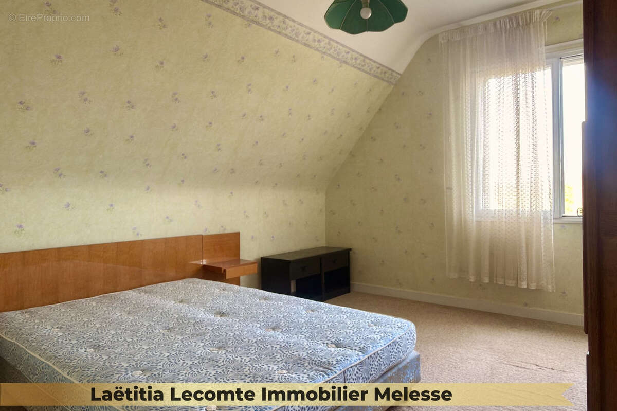 Maison à MELESSE